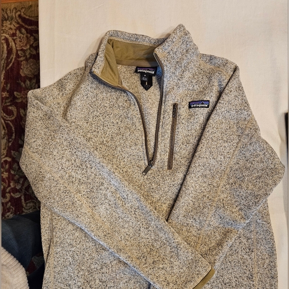 Men's Patagonia Better Sweater Fleece 1/4 Zip - Picture 2 of 5